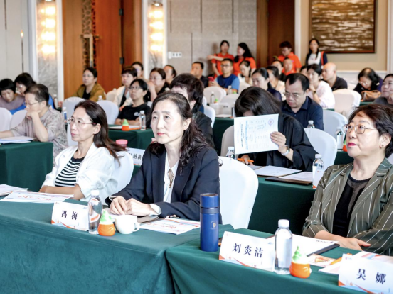 孩子怕疼难坚持？儿童矮小症治疗有了新选择